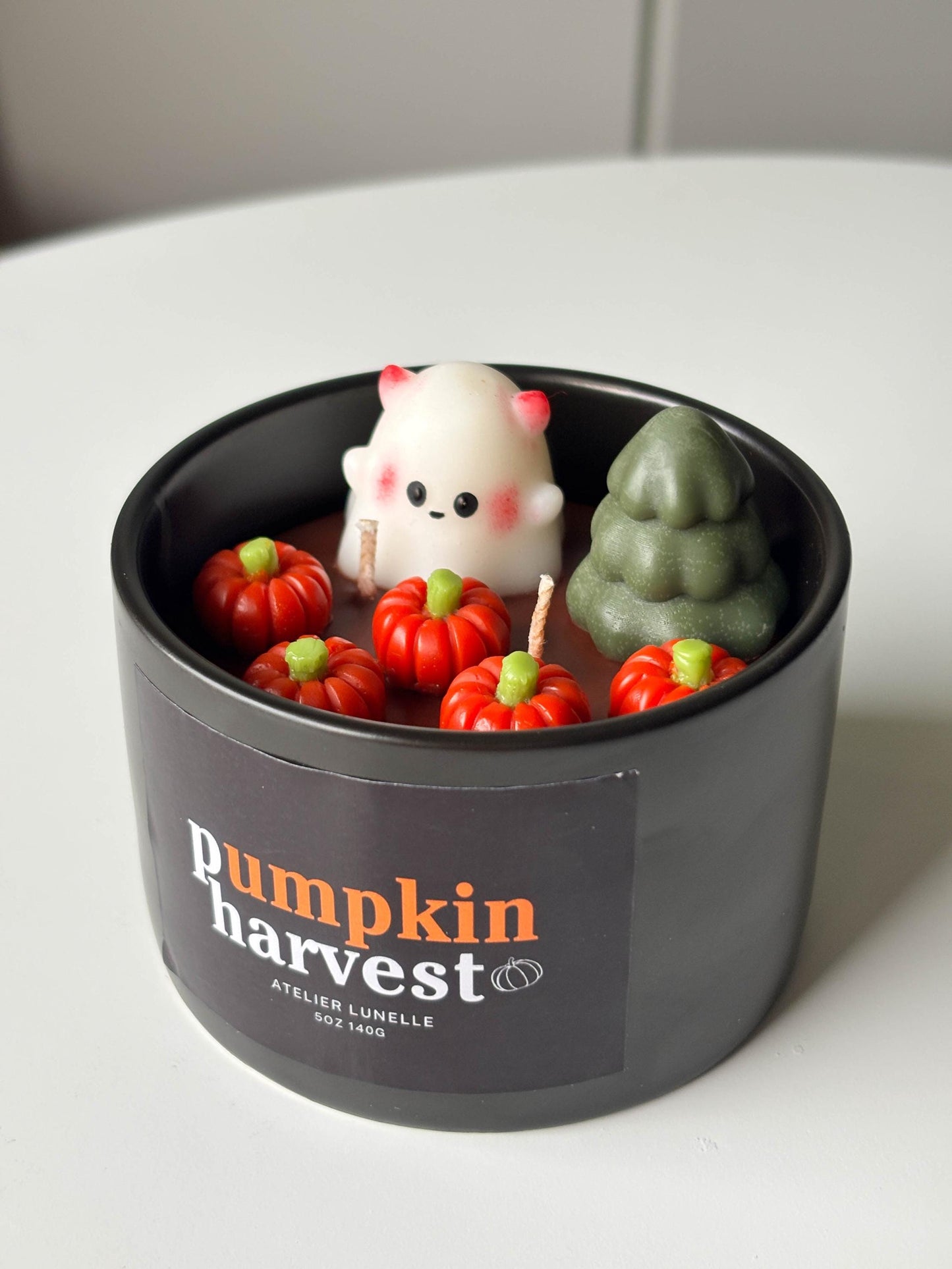 Cute halloween ghost pumpkin candle
