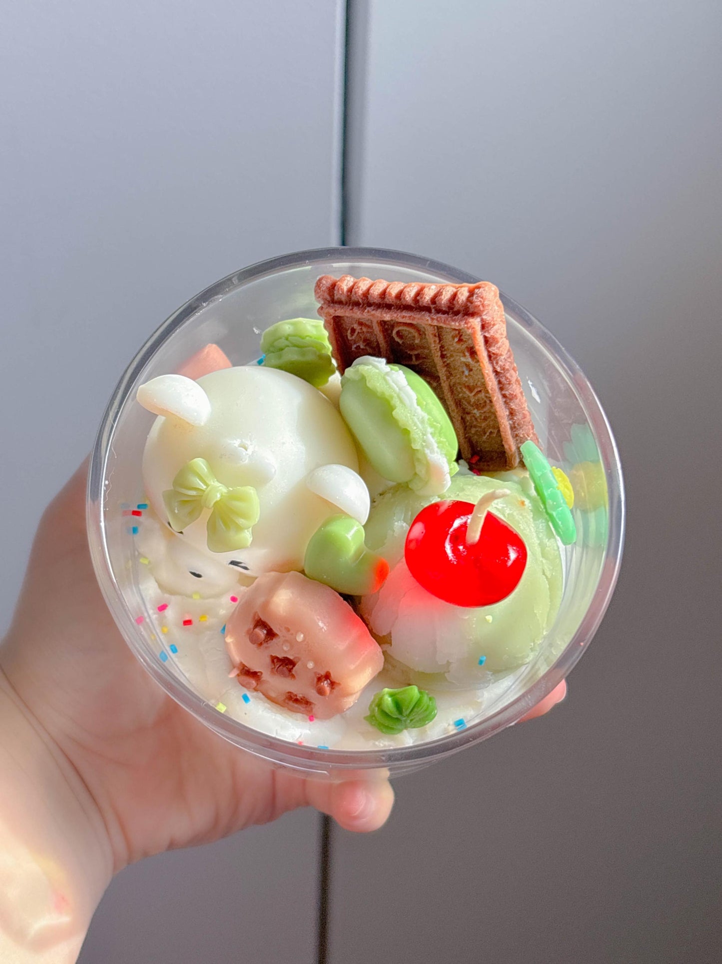 Cute mint chocolate chip scented candle