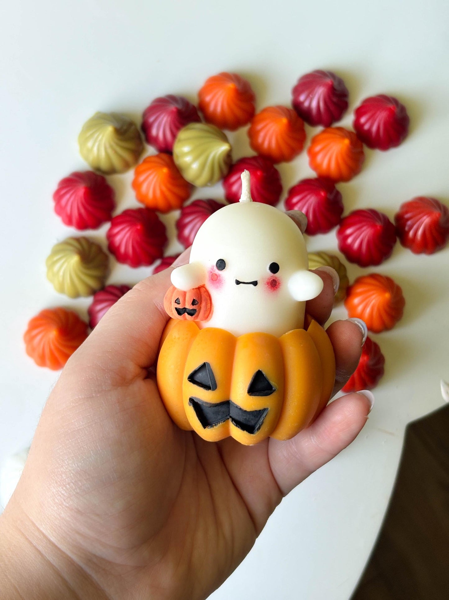 Cute halloween ghost candle