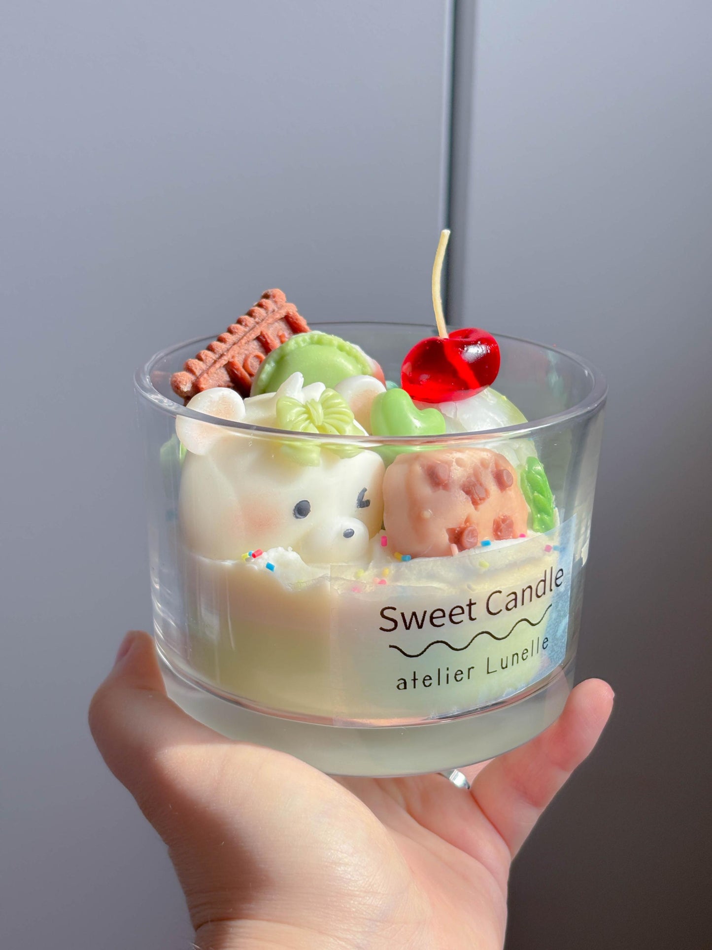 Cute mint chocolate chip scented candle