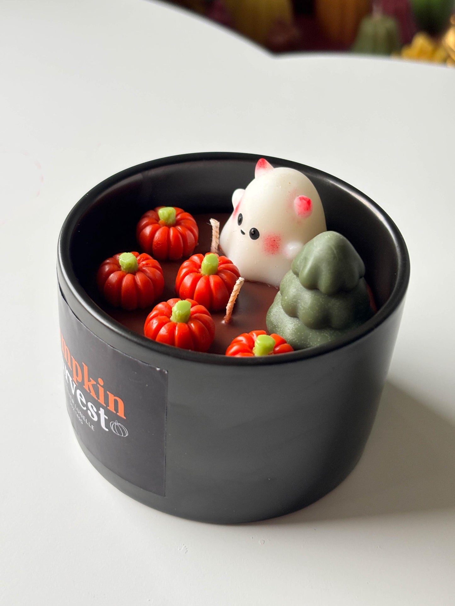 Cute halloween ghost pumpkin candle