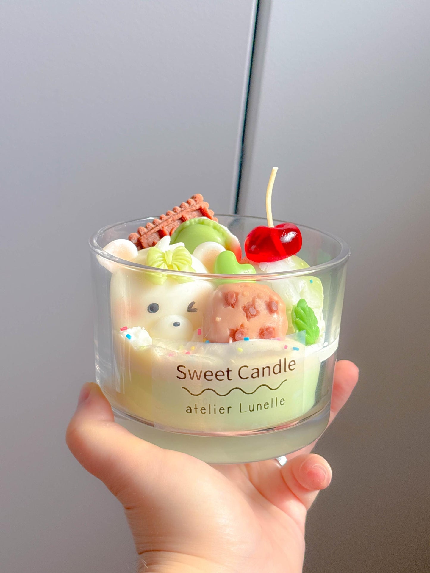 Cute mint chocolate chip scented candle
