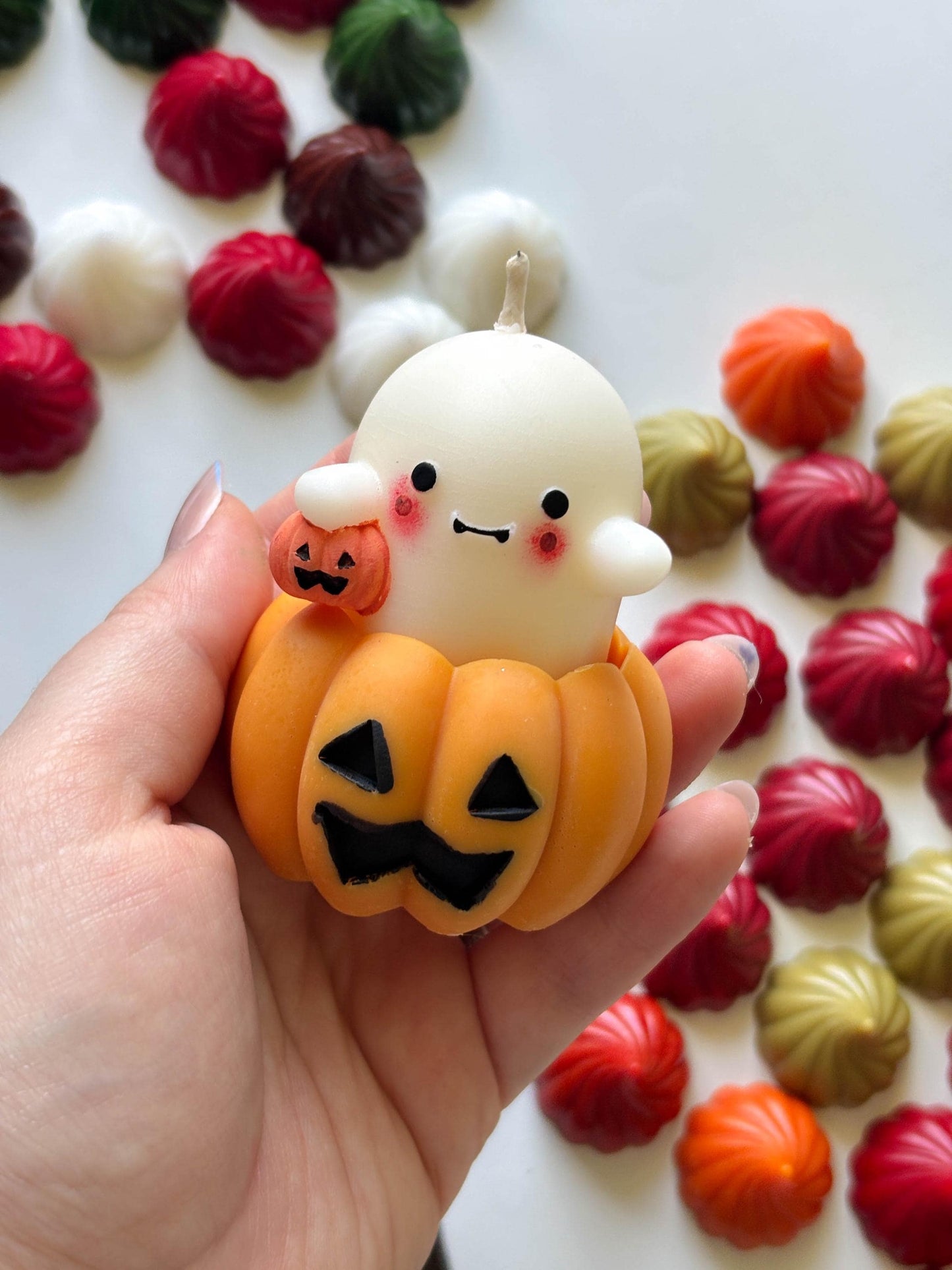Cute halloween ghost candle