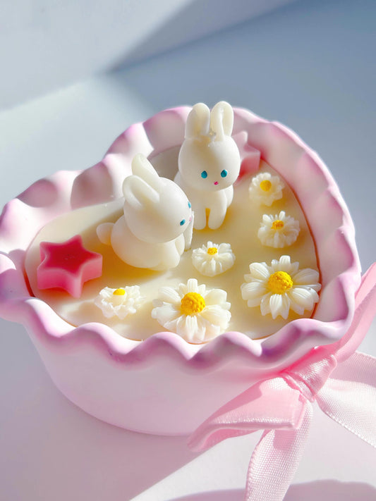 Kawaii bunny candle