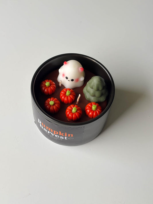 Cute halloween ghost pumpkin candle