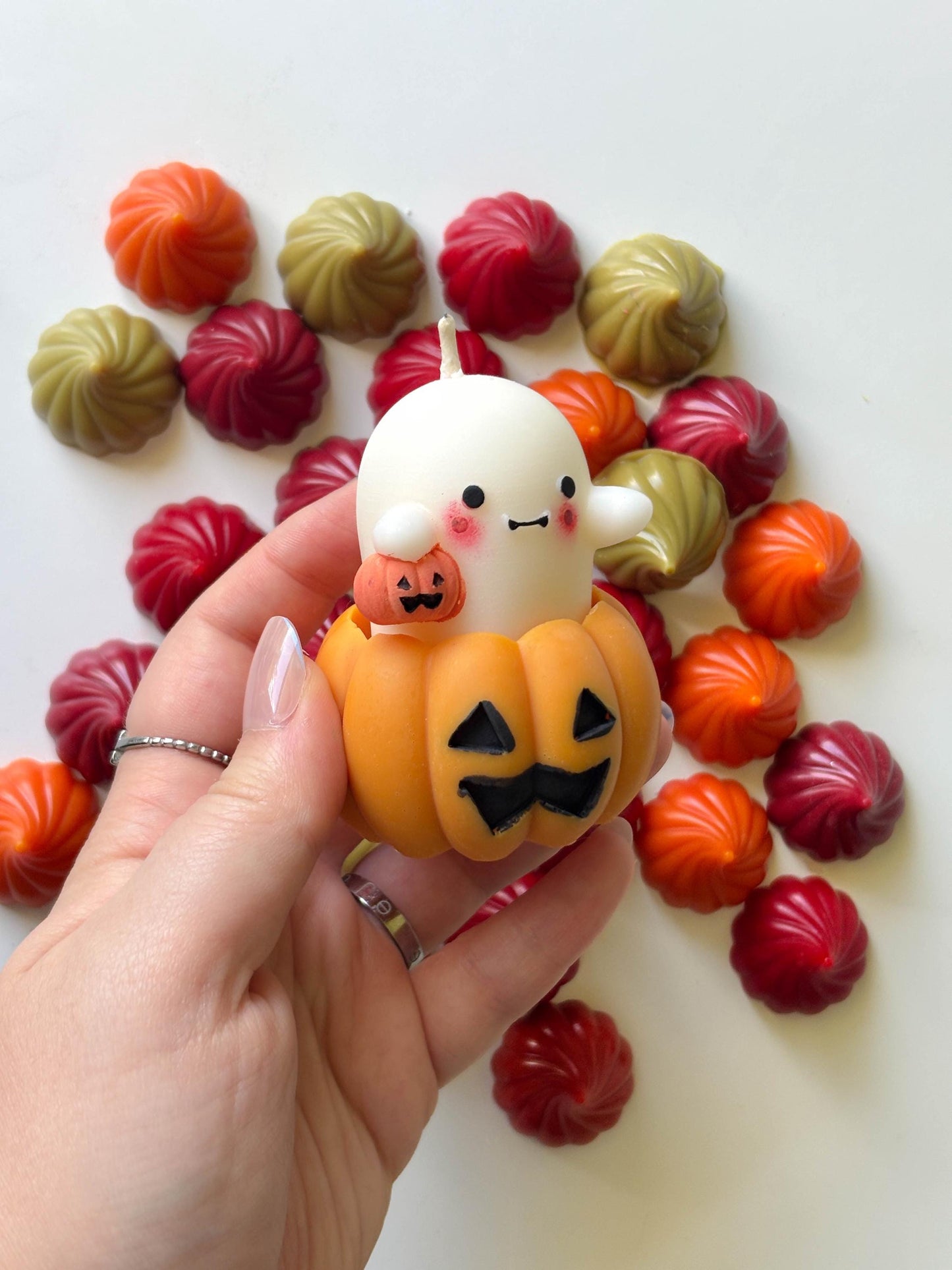 Cute halloween ghost candle
