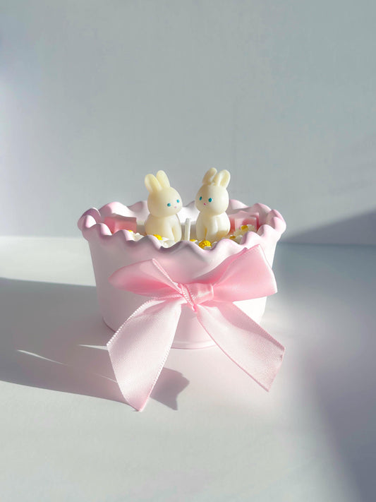 Kawaii bunny candle