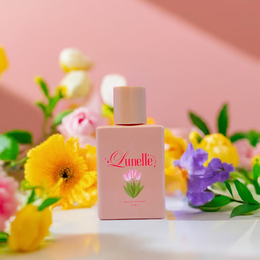 Coquette ultra feminine floral perfume