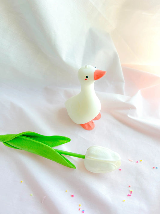 Cute duck candle